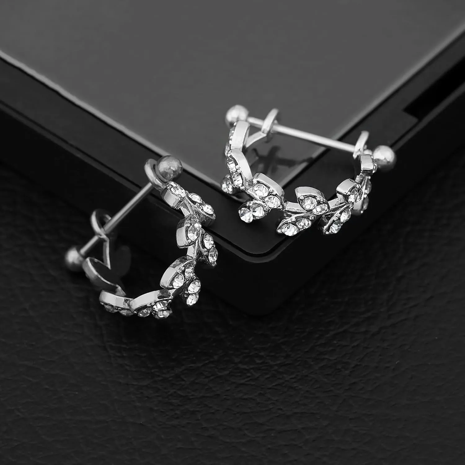 18G Nipple Piercing Jewelry, Surgical Steel Nipple Bars Clicker Nipple Barbell For Women Men 14mm, Gold and Silver, Set of 2 Pieces