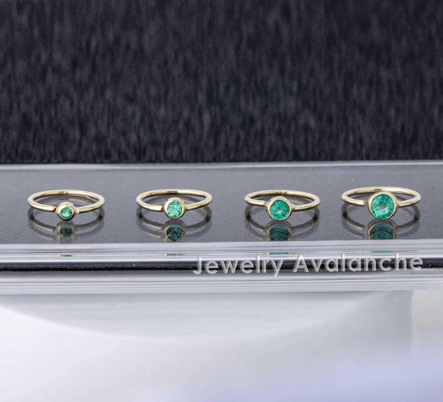 20G 14K Gold Emerald Nose Hoop Ring 0.015-0.11 carat Bezel Set Emerald 8mm Twist-open Nostril Ring Cartilage Hoop Tragus Ring Unisex