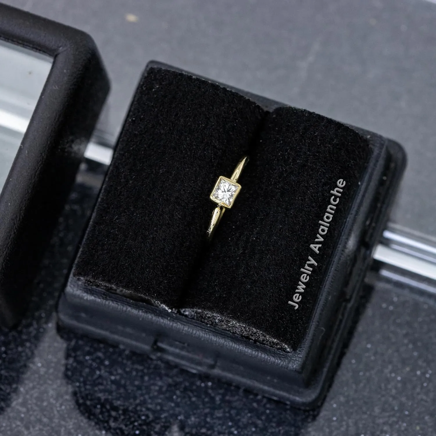 20G 14K Gold Princess Cut Solitaire Diamond Nose Hoop Ring 0.02-0.12 carat Bezel Set Diamond 8mm Twist-open Nostril Ring Cartilage Hoop Tragus Ring Unisex