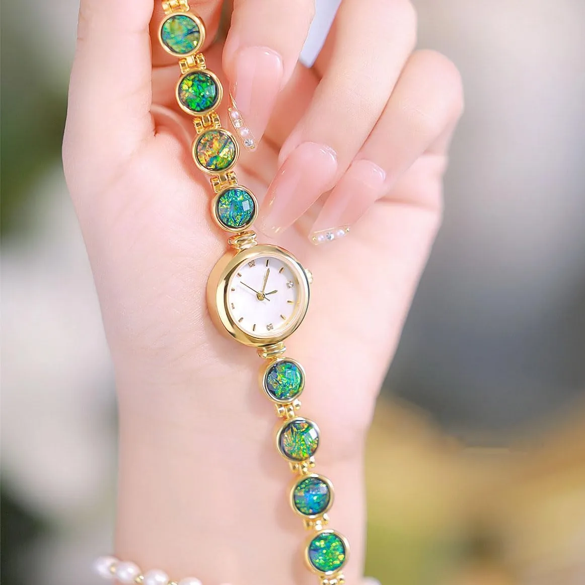ADSBIAOYE Women's Watches Luxury Vintage Crystal Diamond Bracelet Watch Ladies Fashion Dress Quartz Wrist Watch Stainless Steel Waterproof Gift Watch