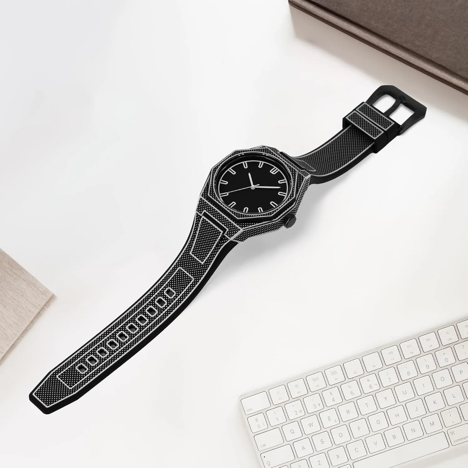 BARAMON Watches for Men Fashion Sketch Anime Series Quartz Analog Watch Stylish Creative Minimalist Casual Men's Wristwatch Waterproof Sport Silicone Band