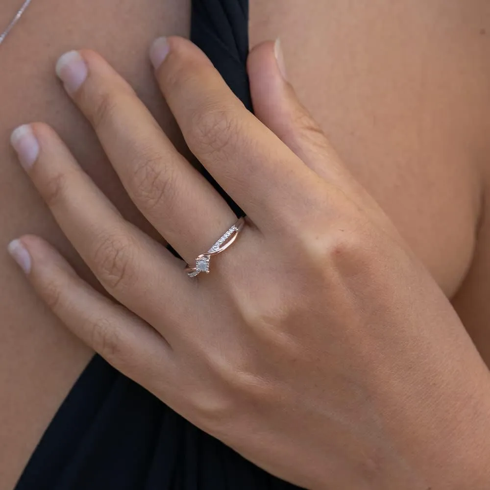 Diamond Promise Ring Engagement Ring 1/10 cttw 2-Tone Sterling Silver and 14kt Rose Gold Plated Silver (I-J Color, I2-I3 Clarity)