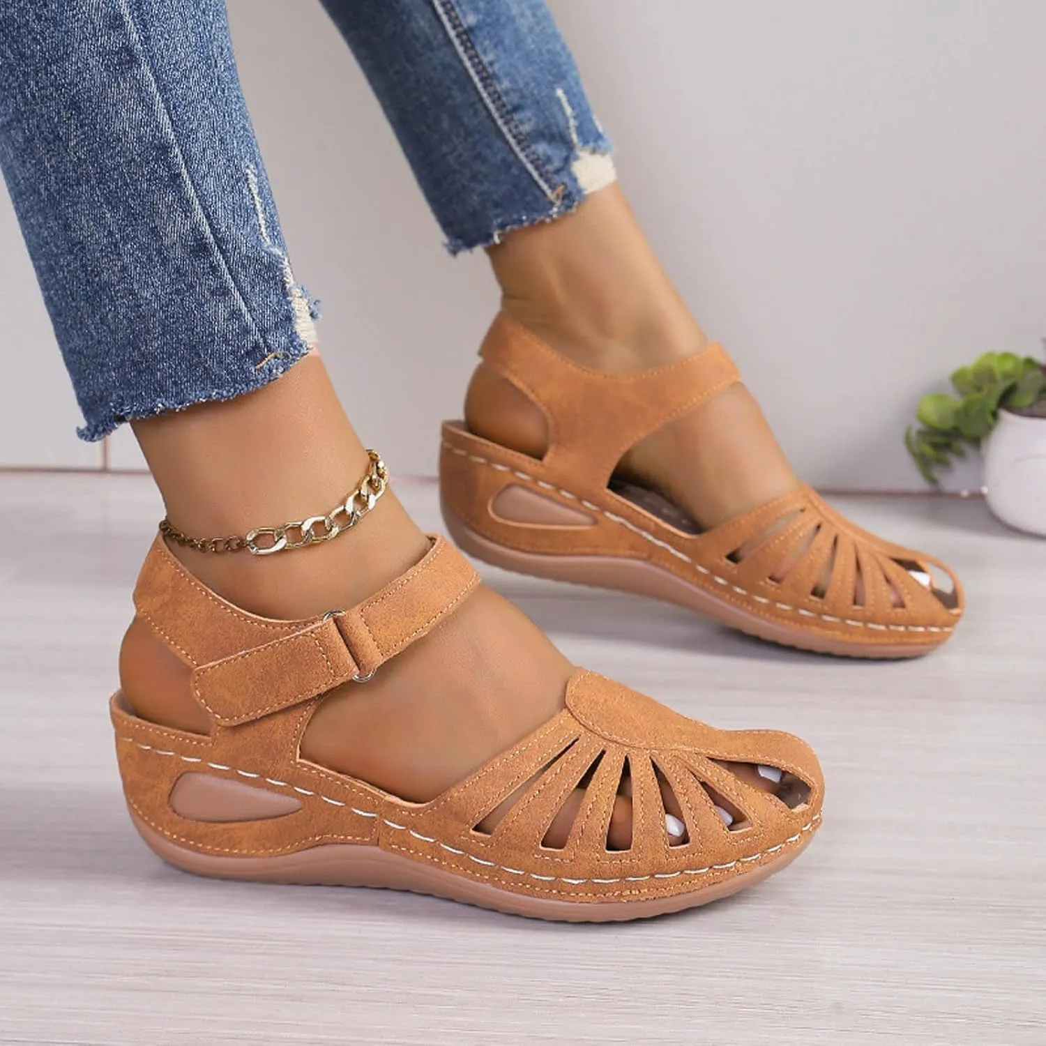 Eduavar Womens Wedge Sandals, Orthopedic Sandals for Women Comfortable Close Toe Sandals Cutout Wedge Sandals