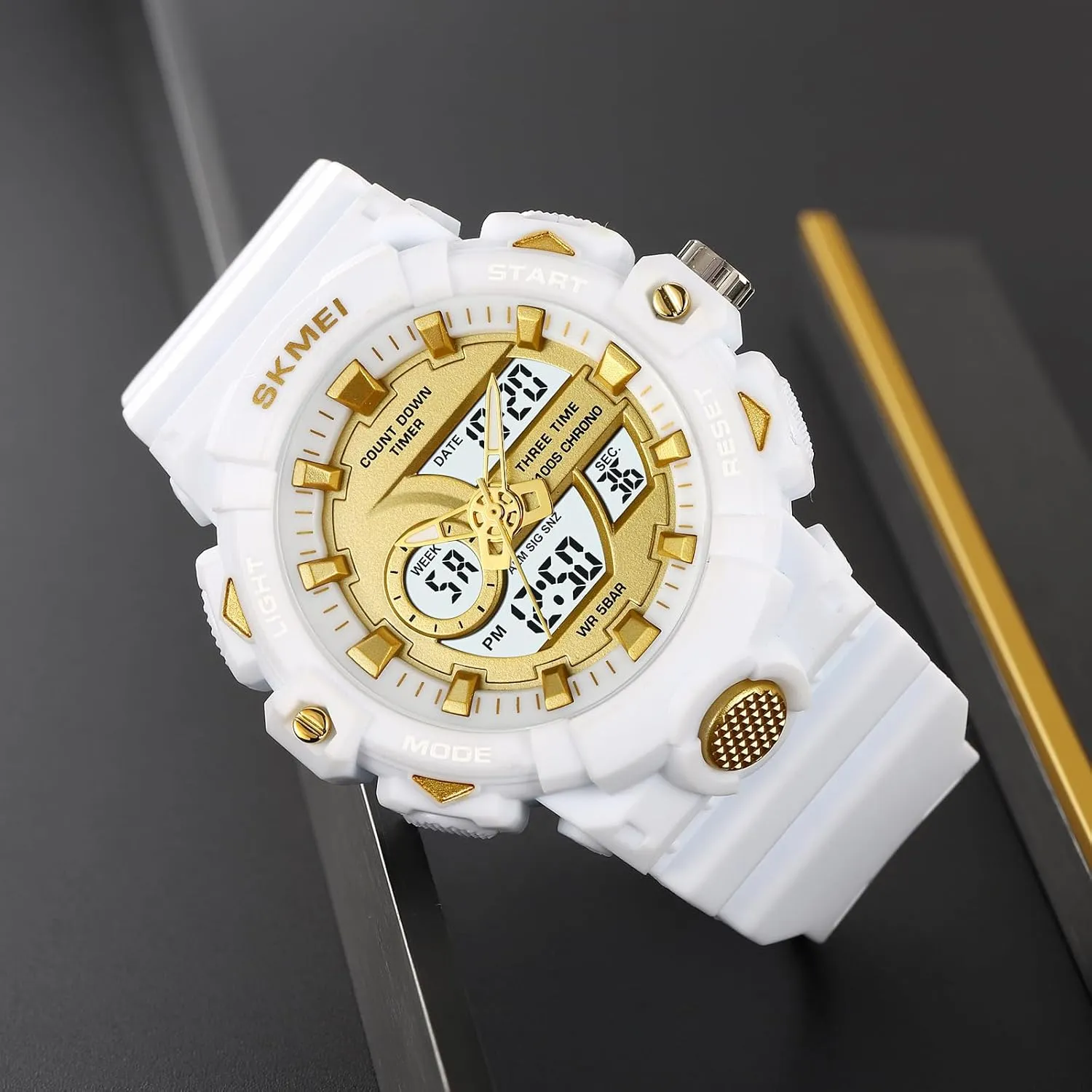 FANMIS Men's Digital Analog Outdoor Sports Watches Multi Function Military Waterproof Watch for Men LED Casual Stopwatch Alarm Tactical Army Watch Backlight, Alarm, Stopwatch