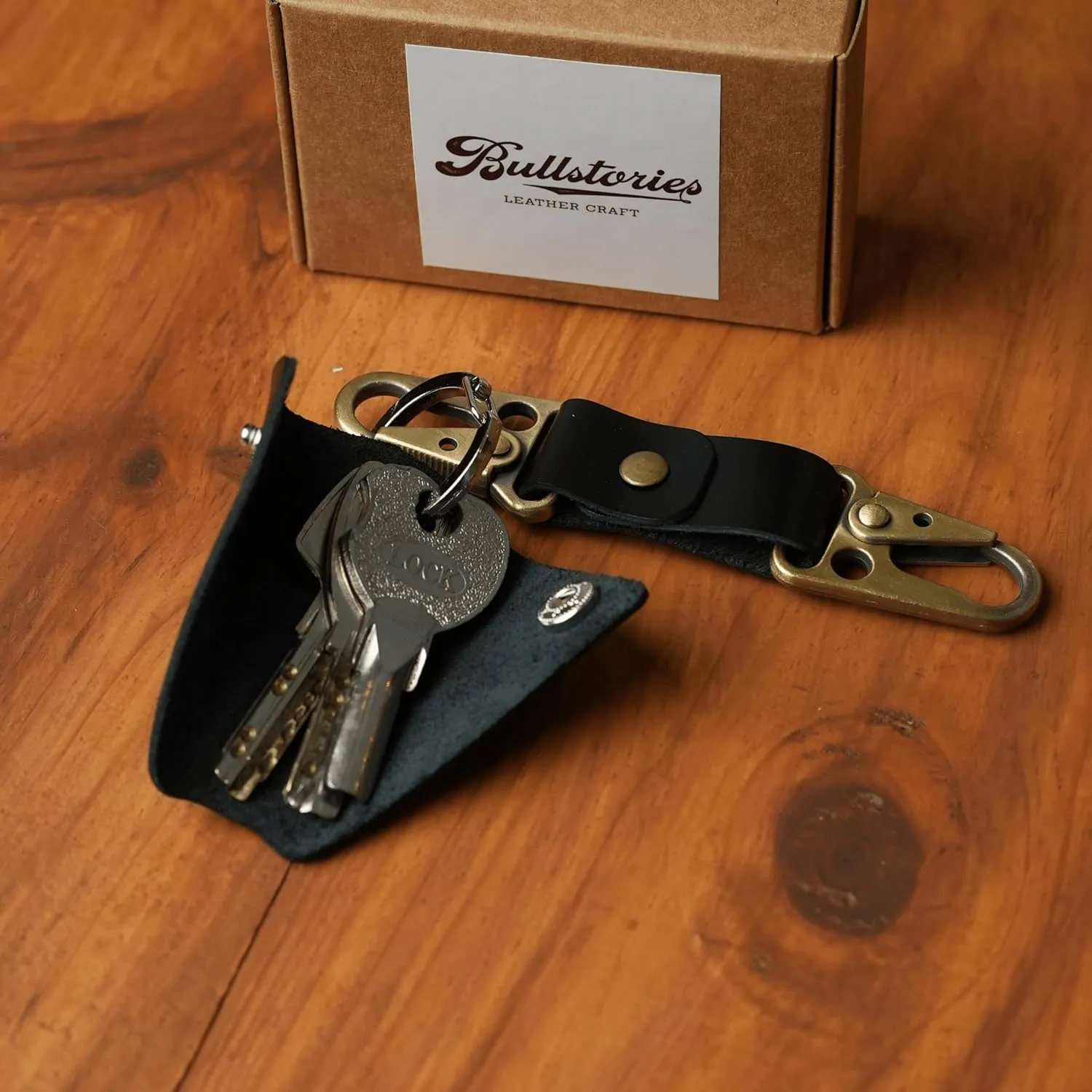 Full Grain Leather Car Keychain, Universal Key Fob, Leather Key Holder for Men and Women, Tactical Keychain