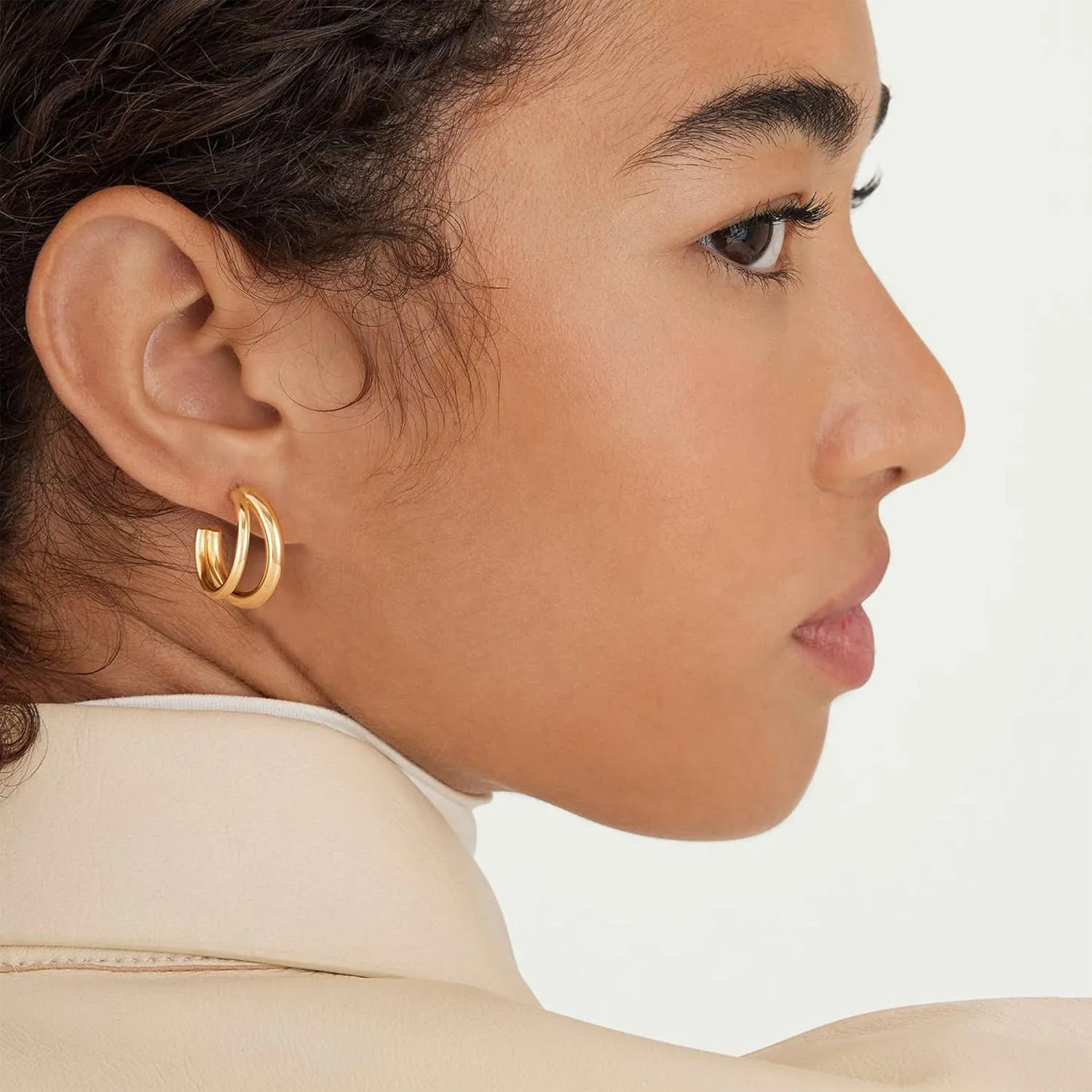 Gold Hoop Earrigs for Women 14K Gold Plated Lightweight Chunky Gold Hoops Jewelry Hypoallergenic Dainty Earring Studs Trendy Sun Spike Hoops Illusion Earrings Double Twist Huggie Hoop Earrings
