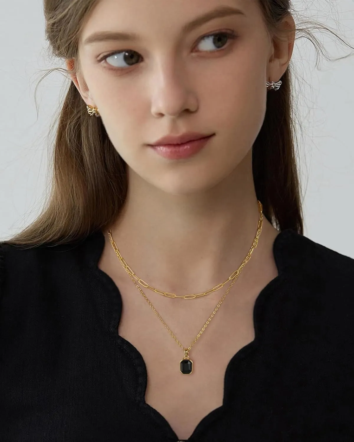 Gold Layered Necklaces for Women, 18k Gold Plated Crystal Necklace Paperclip Choker Emerald Green Jewelry for Women Gifts