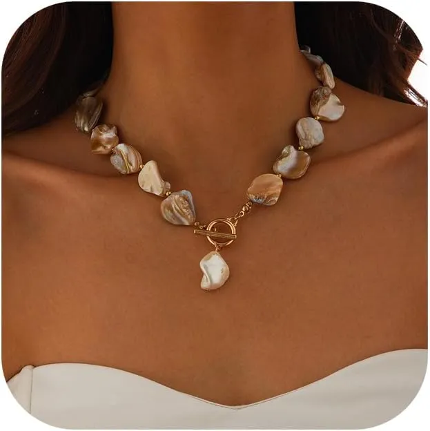 Gold Shell Pendant Necklace for Women Summer Beach Irregularly Shell Clavicle Choker Necklace Bikini Seashell Body Chain Necklace for Women