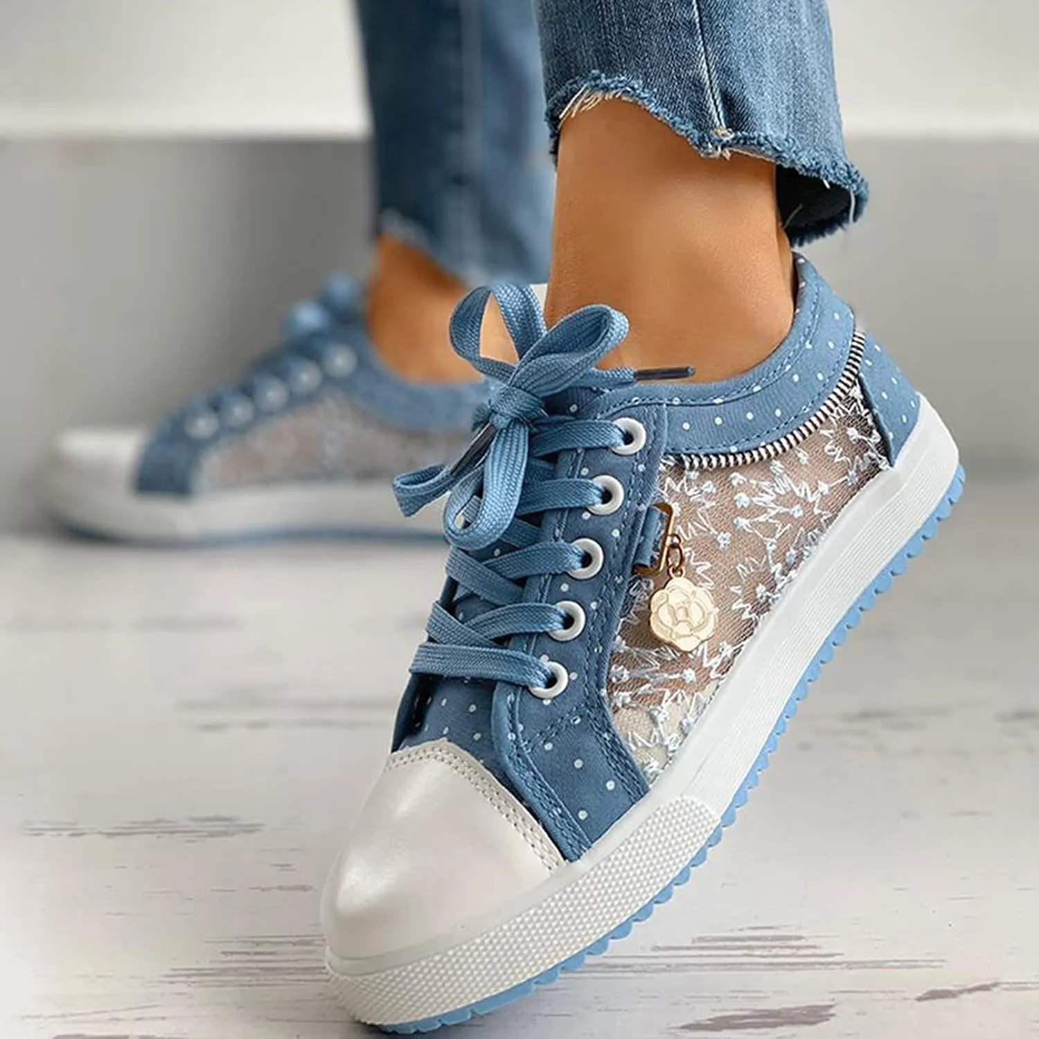 Hbeylia Lace Floral Embroidered Loafers for Women Girls Breathable Anti Slip Mesh Low Top Canvas Shoes Chunky Bottom Lace Up Play Sneakers Walking Shoes for Autumn Outdoor Travel Wedding