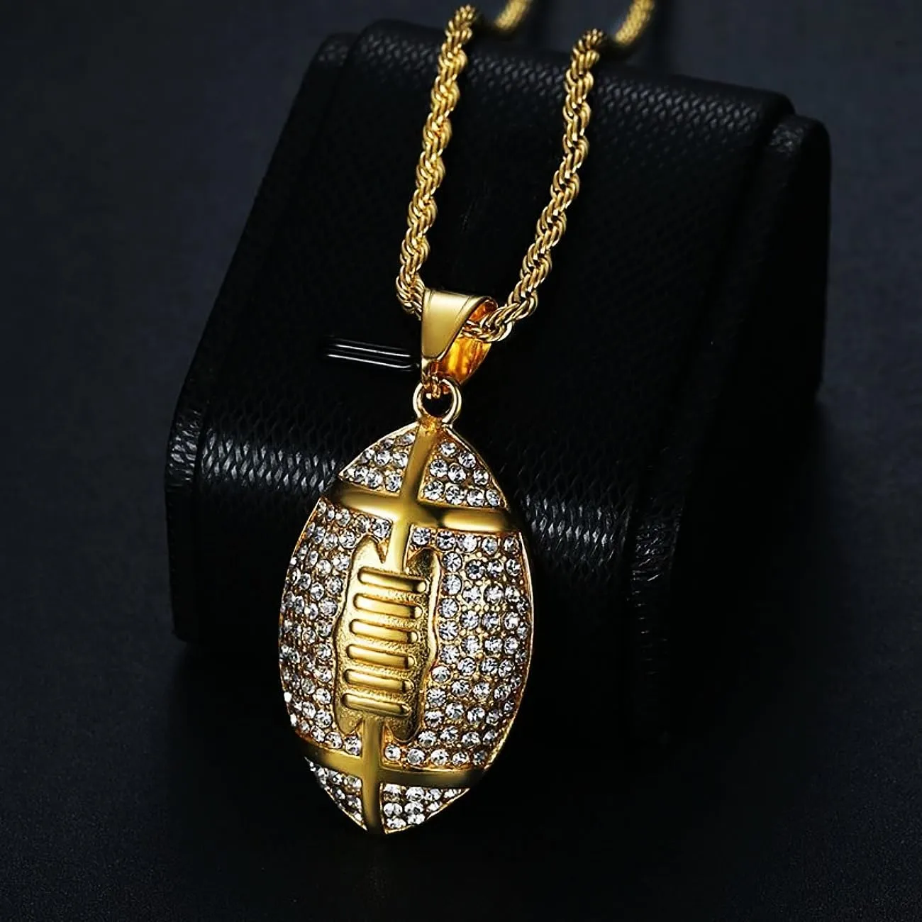 Iced Out Chain CZ American Football Pendant Necklace for Men Athletes Sports Style Hip Hop Punk Jewelry Cuban Link Chain Sports Gifts