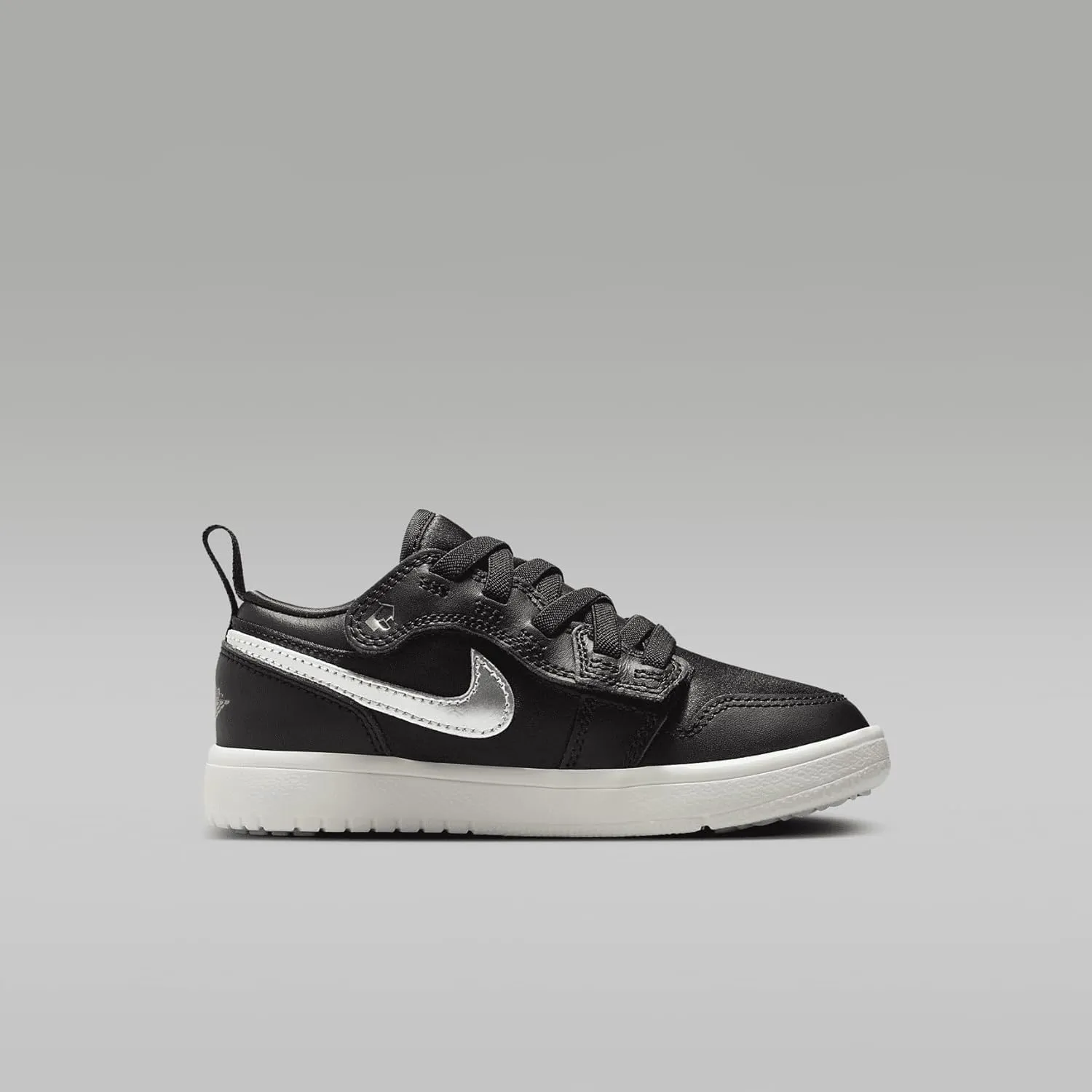 Jordan 1 Low Alt SE Little Kids' Shoes (FZ3920-001, Black/Sail/Metallic Gold/Metallic Silver)
