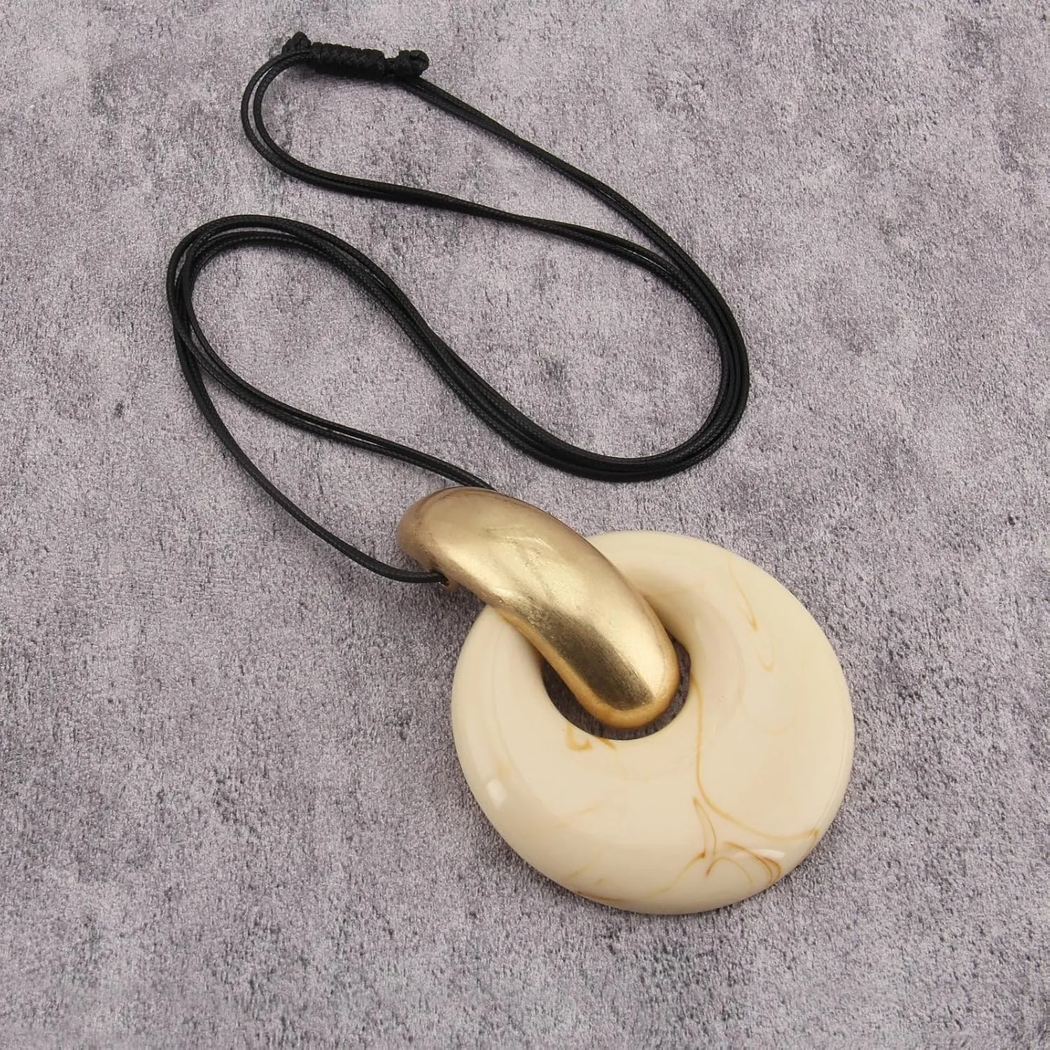 Leather Necklace for Women Large Pendant Hippie Choker Necklace Vintage Sweater Necklace Chunky Boho Necklaces for Women