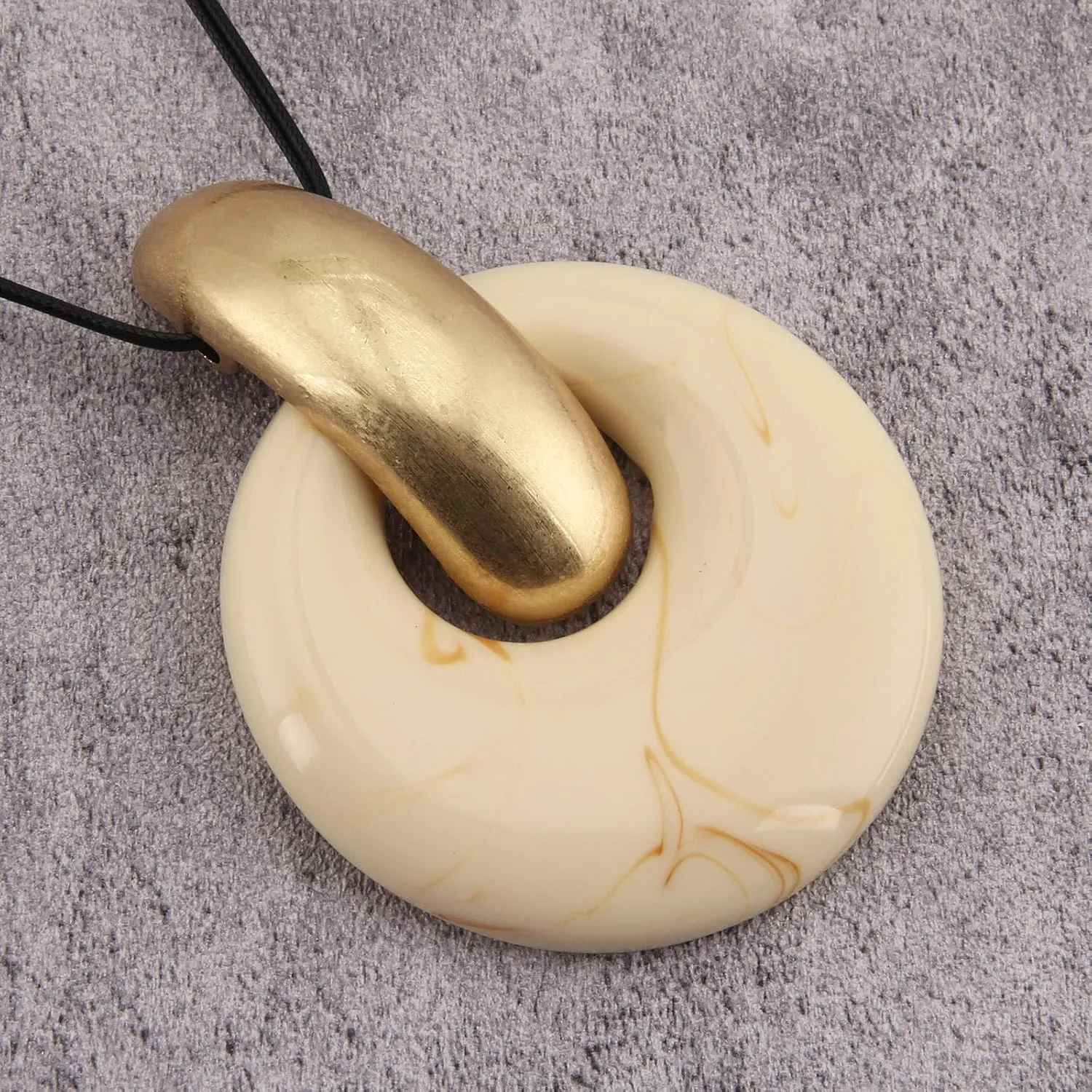 Leather Necklace for Women Large Pendant Hippie Choker Necklace Vintage Sweater Necklace Chunky Boho Necklaces for Women