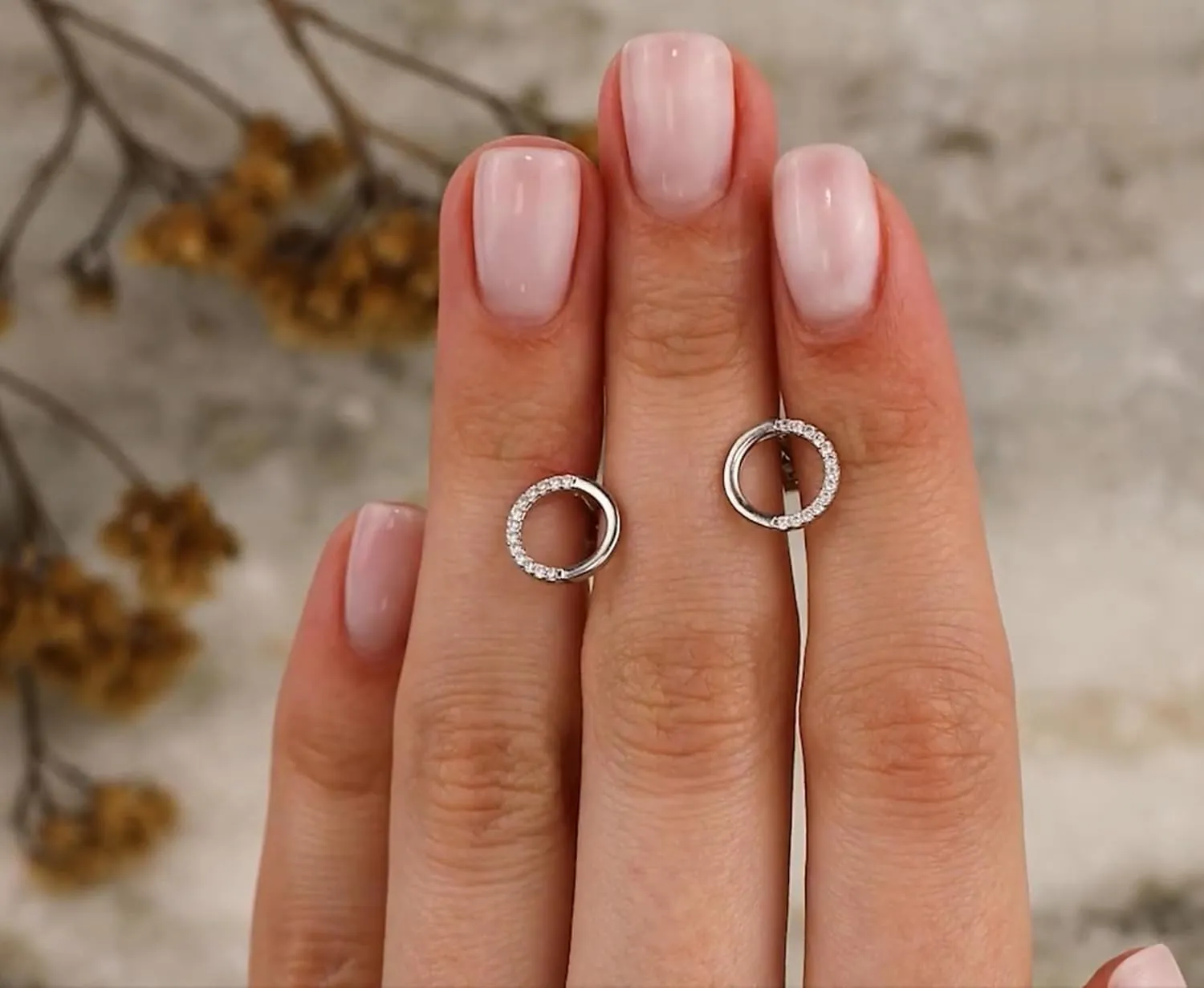 Open Circle Diamond (0.30ct) Stud Earring, 14k Gold Minimalist Stud, Open Circle Earring, Round Unique Piercing, Gifts For Women.