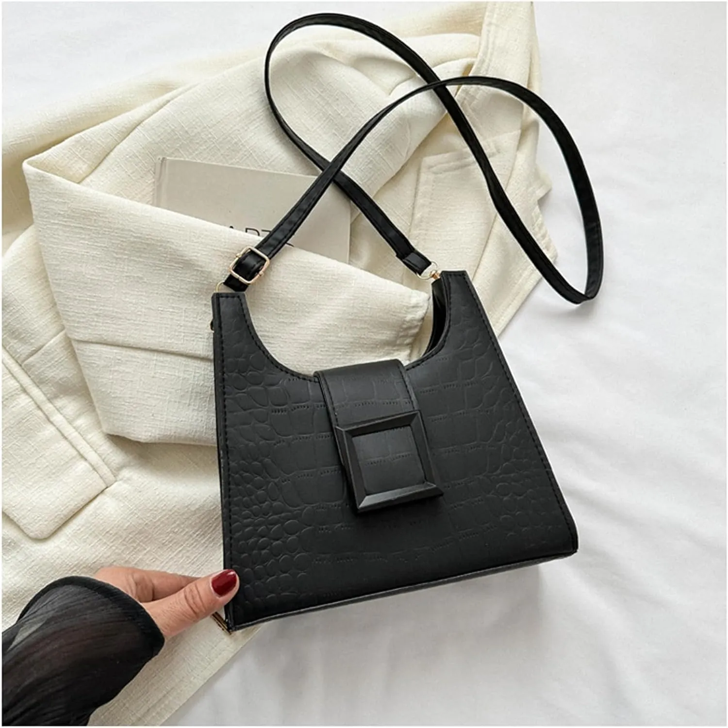 PU Leather Shoulder Bag Underarm Bag for Women Satchel Bag Cute Hobo Tote Handbag Clutch Purse (Khaki)