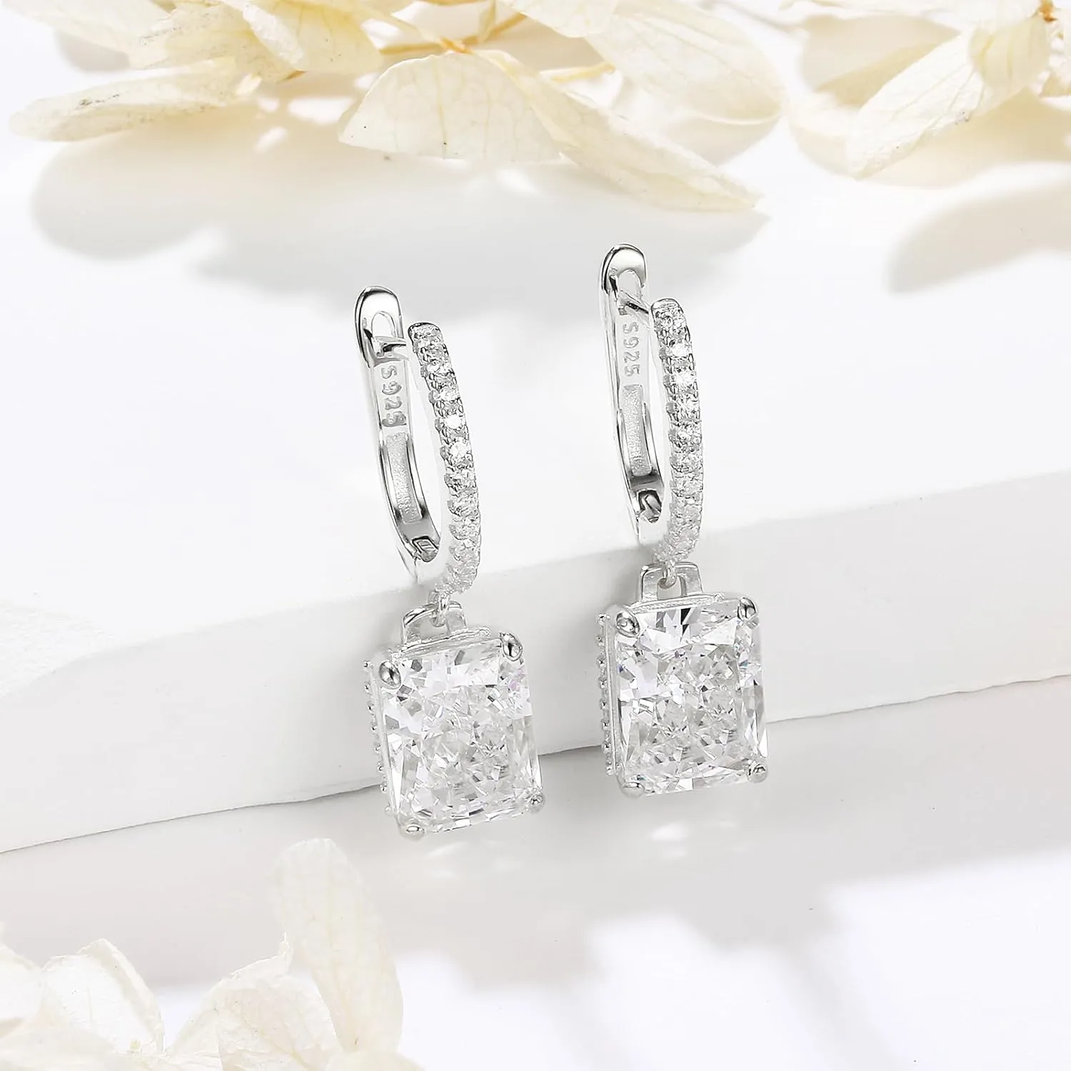 Sterling Silver Diamond Earrings for Women 4CT 8 * 10mm Radiant cut Lab Simulation Diamond 5A Cubic Zirconia Hoop Earrings Jewelry Gift for Her Birthday Christmas