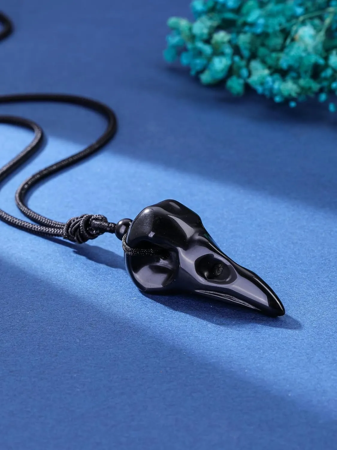 Top Plaza Healing Crystal Stone Necklace Raven Skull Pendant Necklace for Men Carved Gemstone Adjustable Black Cord Necklace Jewelry Christmas Gifts