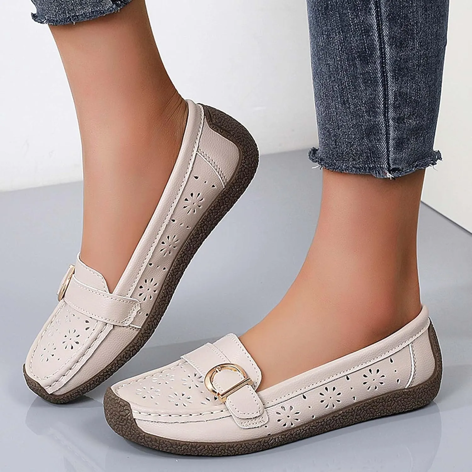 Women's Casual Comfortable Slip On Flat Shoes Breathable Soft Sole Loafers for Walking Driving Everyday Wear with Jeans Skirts