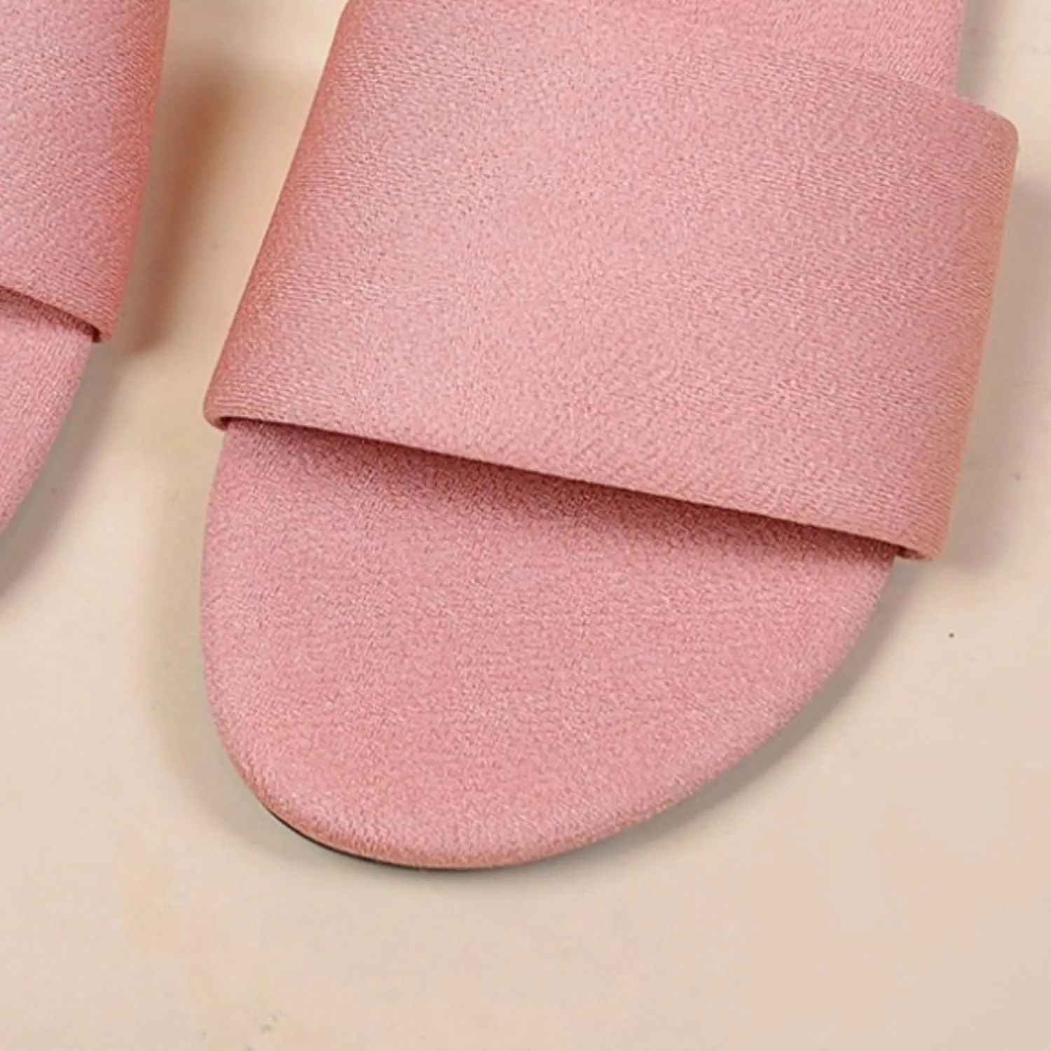 Women's Cute Slip On Studded Flat Slides Sandals 2025 Open Toe Solid Color Fashion Slip-on Leather Flat Slippers Wide Width Outdoor Lightweight Casual Summer Beach Vacation Shoes