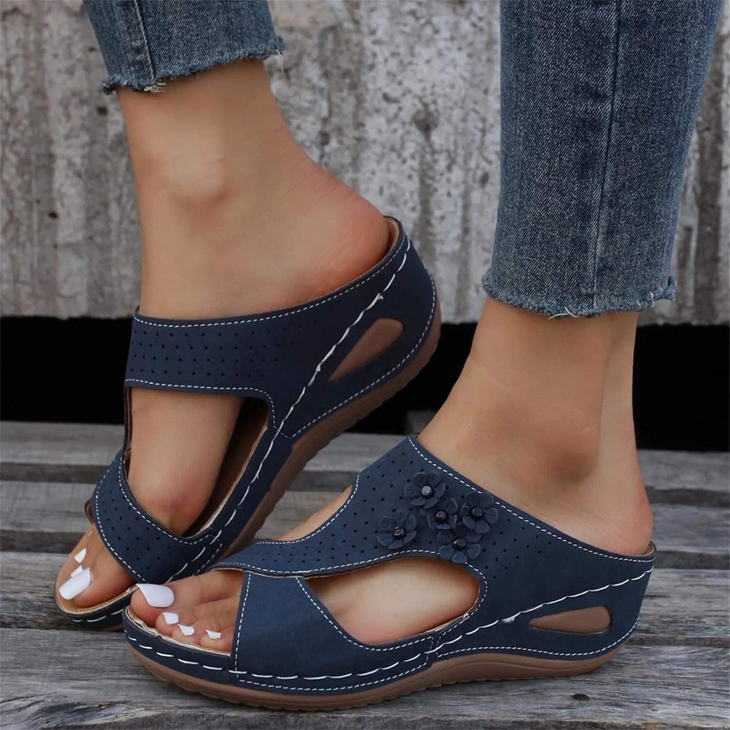 Womens Sandals Comfortable Support Orthopedic Slippers Slides Plantar Fasciitis Dressy Summer Casual Orthotic Flip Flops 2024